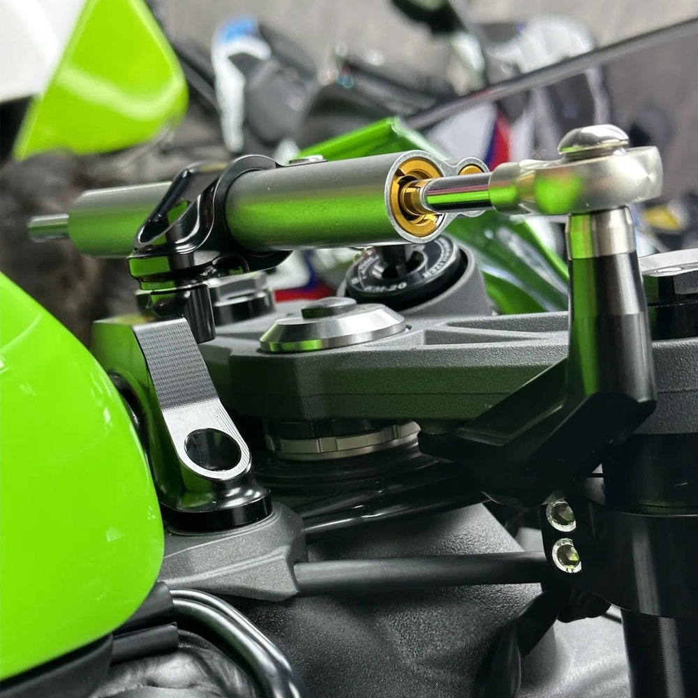For Kawasaki Ninja ZX 6R ZX-6R - Steering Damper Stabilizer Kit Cnc recension och pris